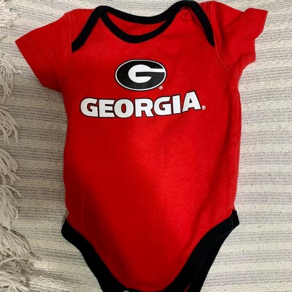 Georgia bulldog baby bundle - Picture 4 of 5